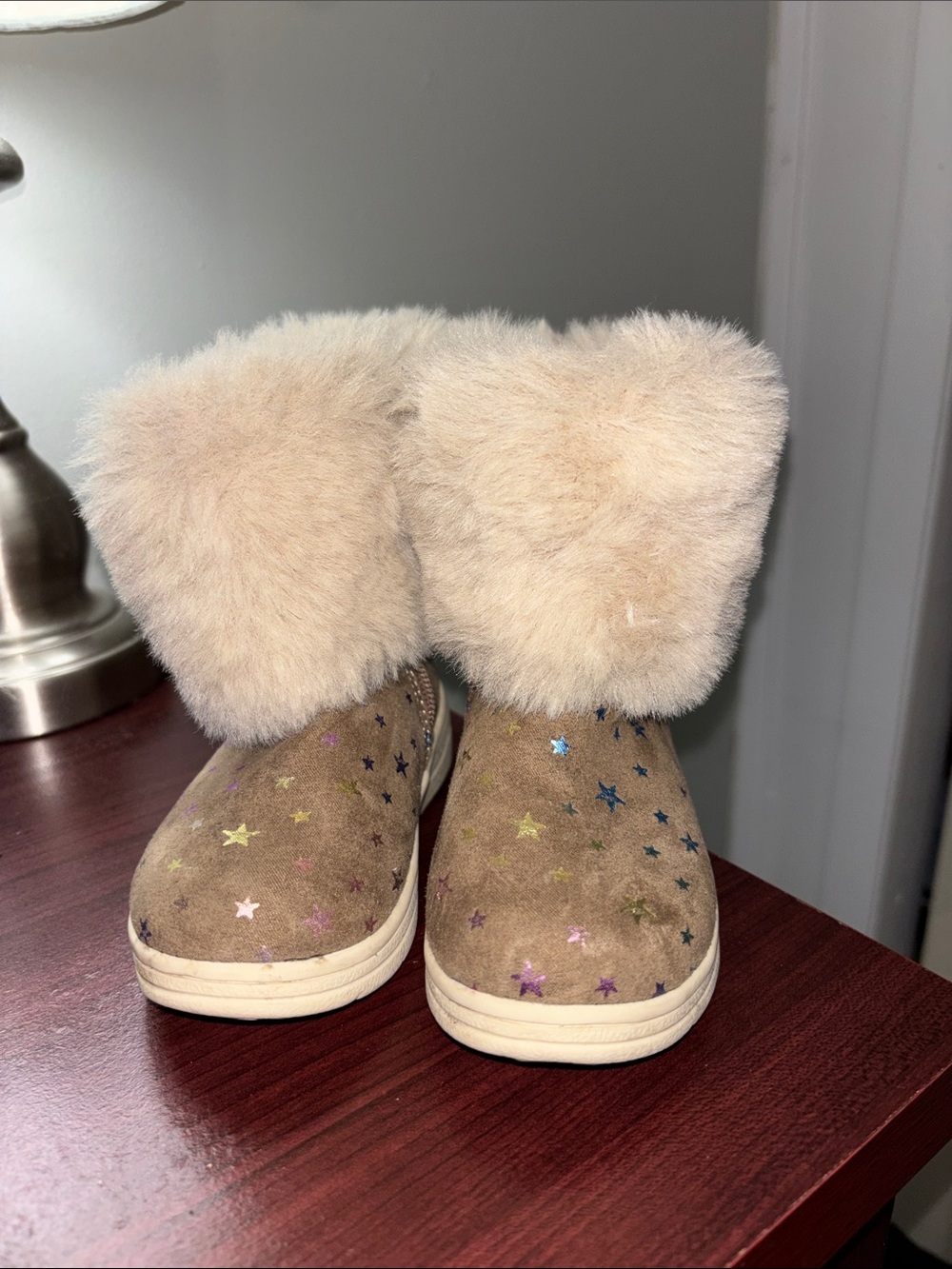Kids Faux-Fur Cuff Star Suede Boots - Tan